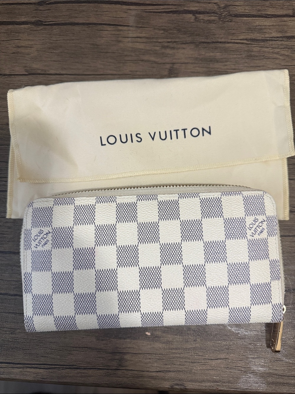 Louis Vuitton Damier Azur Zip Wallet - White & Light Blue